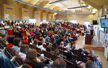 Sympozjum naukowo-szkoleniowe „Różowy październik” – miesiąc świadomości raka piersi